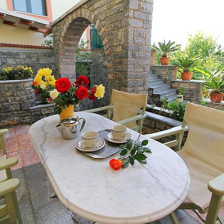 Cozy Residences In The Center Of Volissos Village - Lydia Lithos- Exterior foto